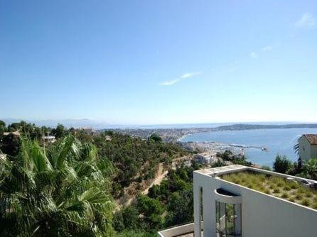 Villa Alamp#Supercannes #Golfejuan #Cannes #Mediterraneanpanoramicview #Piscine #Rooftop # Verymodern #Openliving #Closebeach #Closecapantibes Vallauris Exterior foto